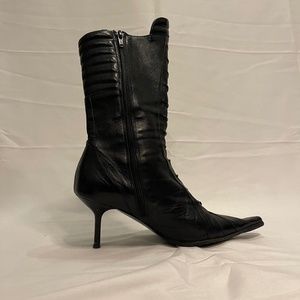 Heeled black boots